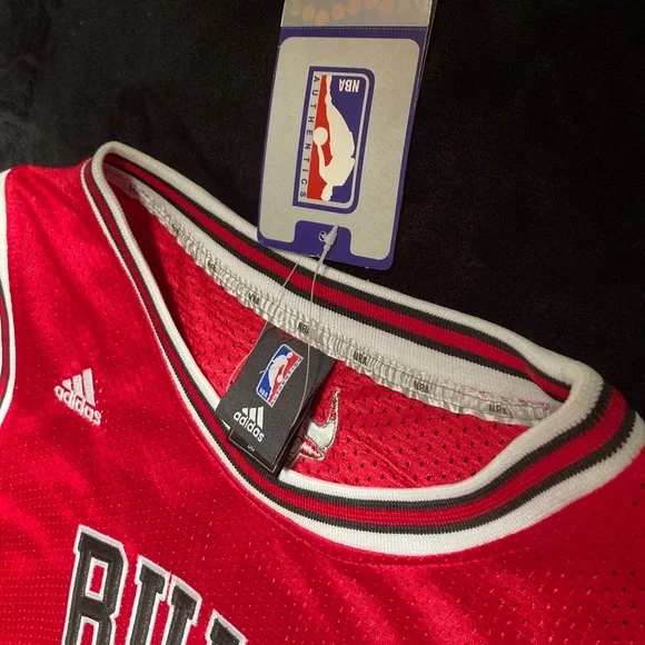 Derrick rose authentic vintage jersey nba size 56 mens